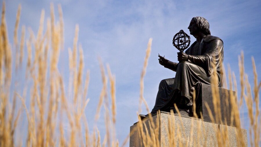 Copernicus Statue which includes a statue or sculpture