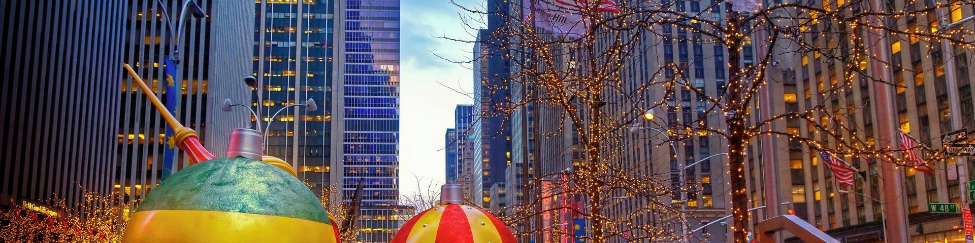 Christmas Decorations, Sixth Avenue, Manhattan, New York City, New York, USA