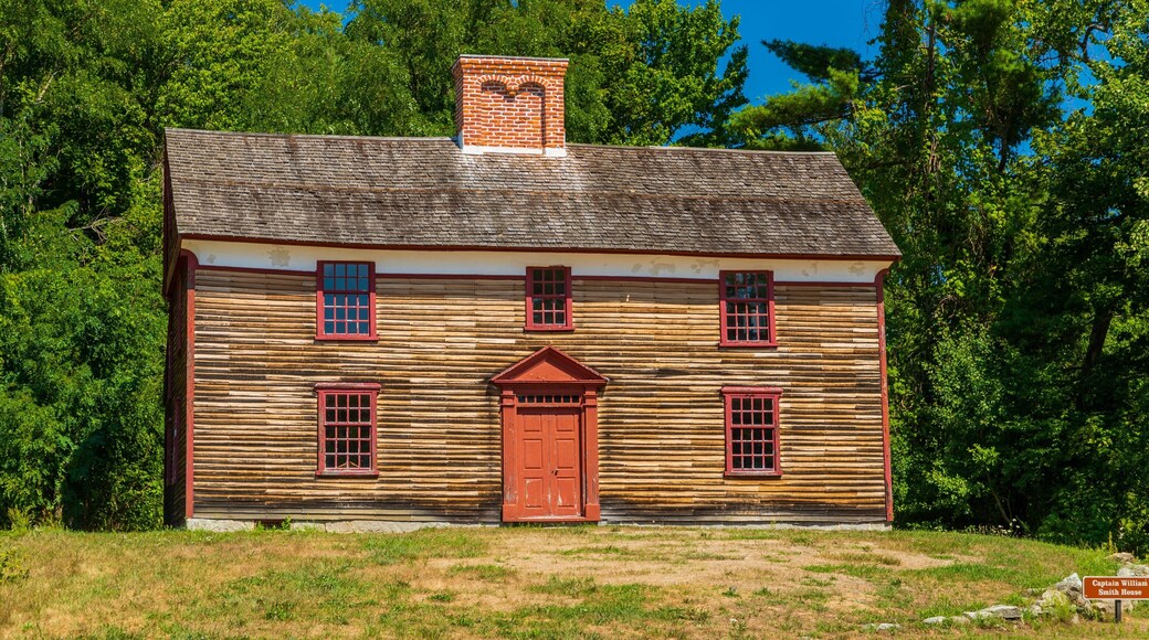 Minute Man National Historic Park which includes heritage elements and a house