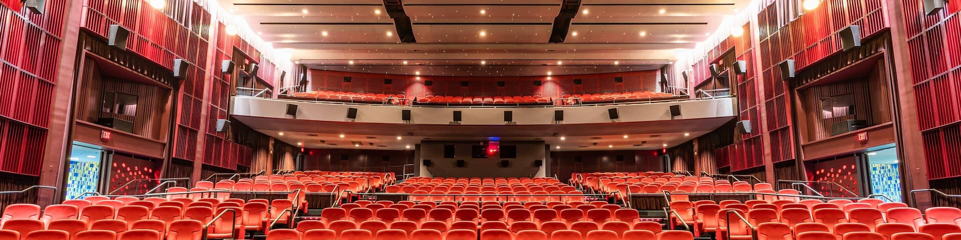 Cinerama which includes theater scenes and interior views