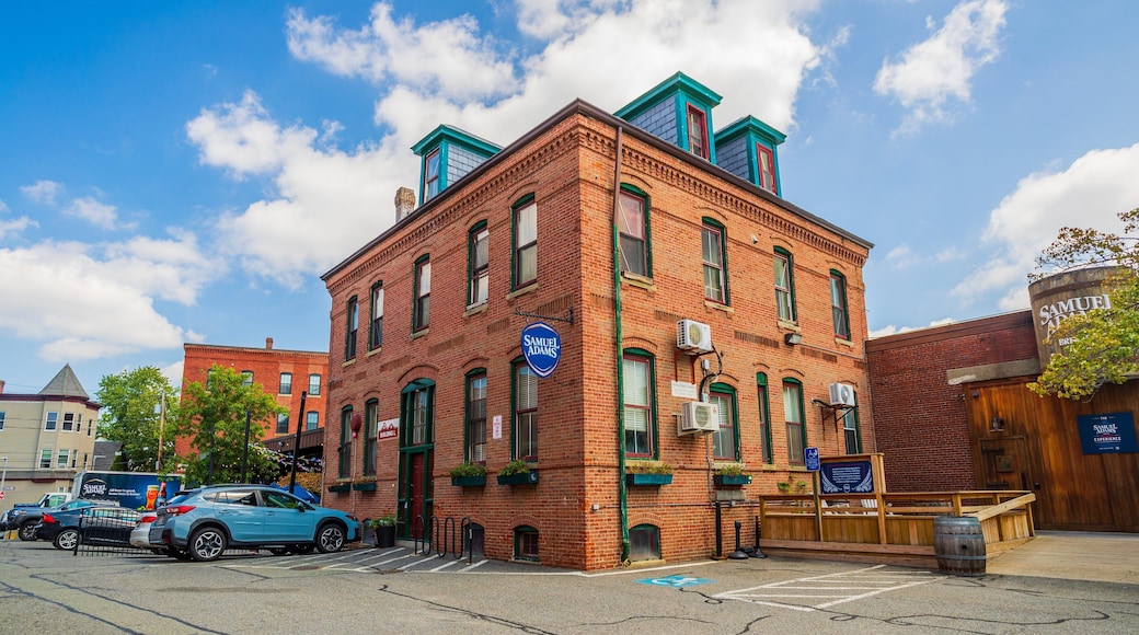 Samuel Adams Brewery showing heritage elements
