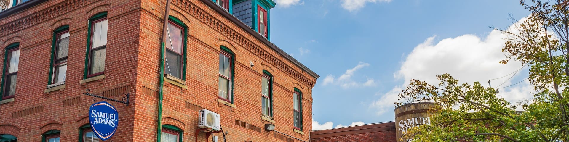 Samuel Adams Brewery featuring heritage elements and street scenes