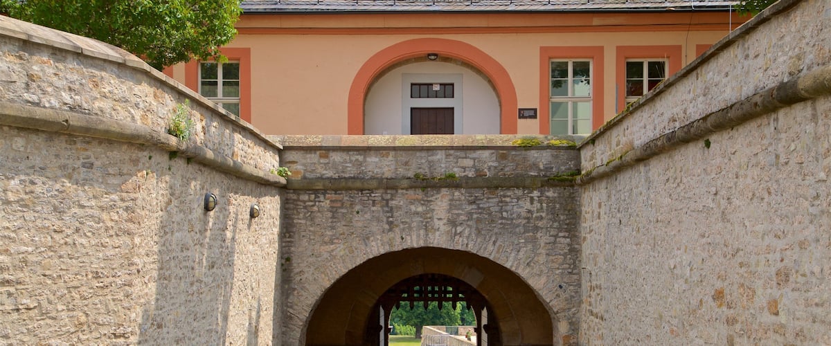 Zitadelle Petersberg mit einem Geschichtliches