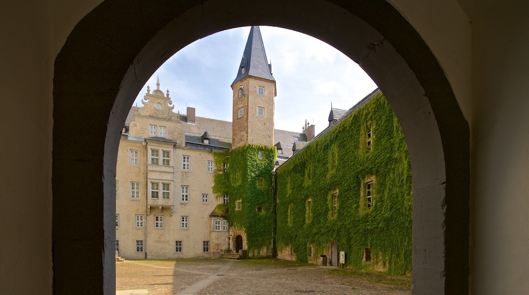 Schloss Wolfsburg montrant patrimoine architectural