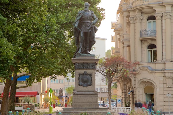 Bowling Green welches beinhaltet Statue oder Skulptur und Geschichtliches