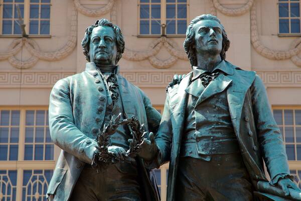 Goethe-Schiller Monument which includes heritage elements and a statue or sculpture