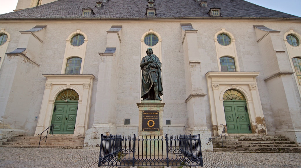 Stadtkirche St Peter und Paul featuring heritage elements and a statue or sculpture
