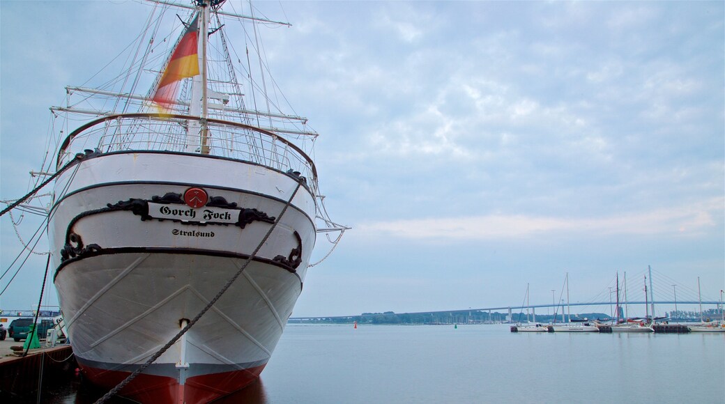 Gorch Fock 1 johon kuuluu lahti tai satama