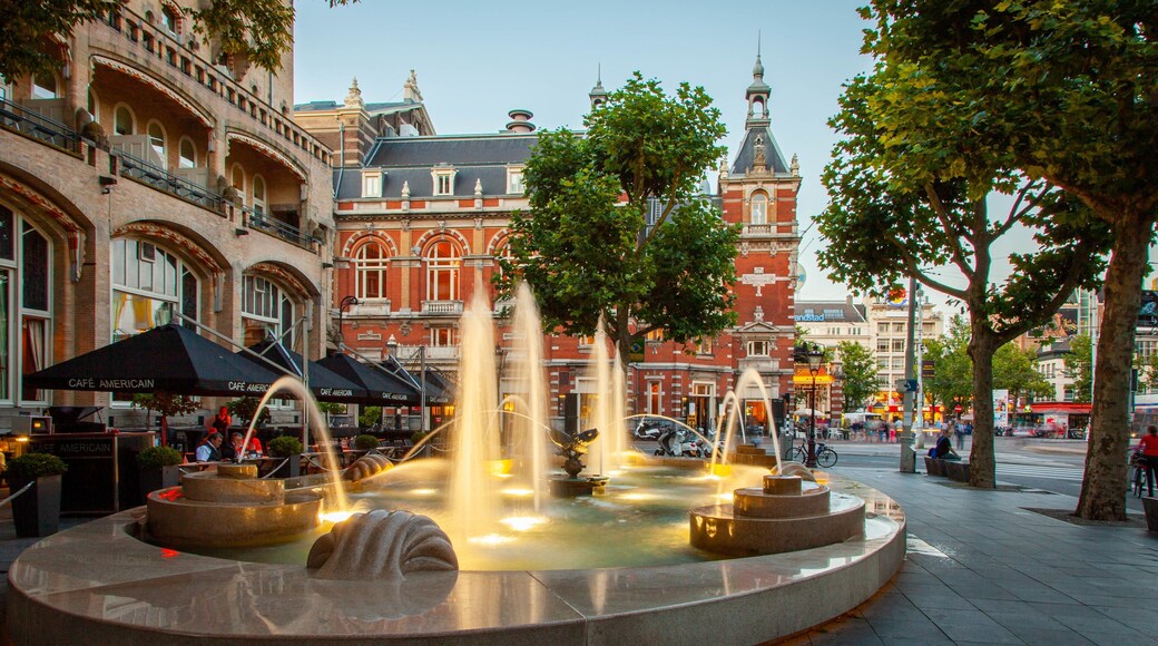 Amsterdam American Hotel showing a fountain
