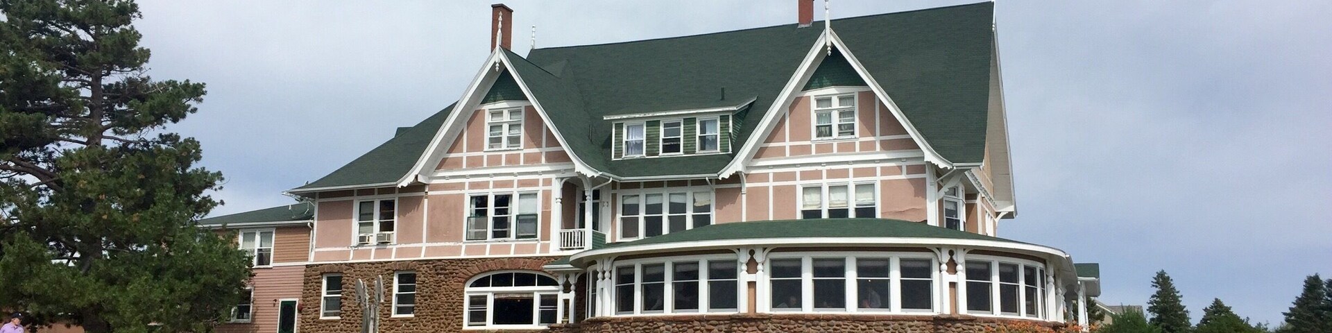 Constructed as a summer home for a wealthy American oil tycoon in 1895 this is now a hotel within the boundaries of Prince Edward Island National Park.