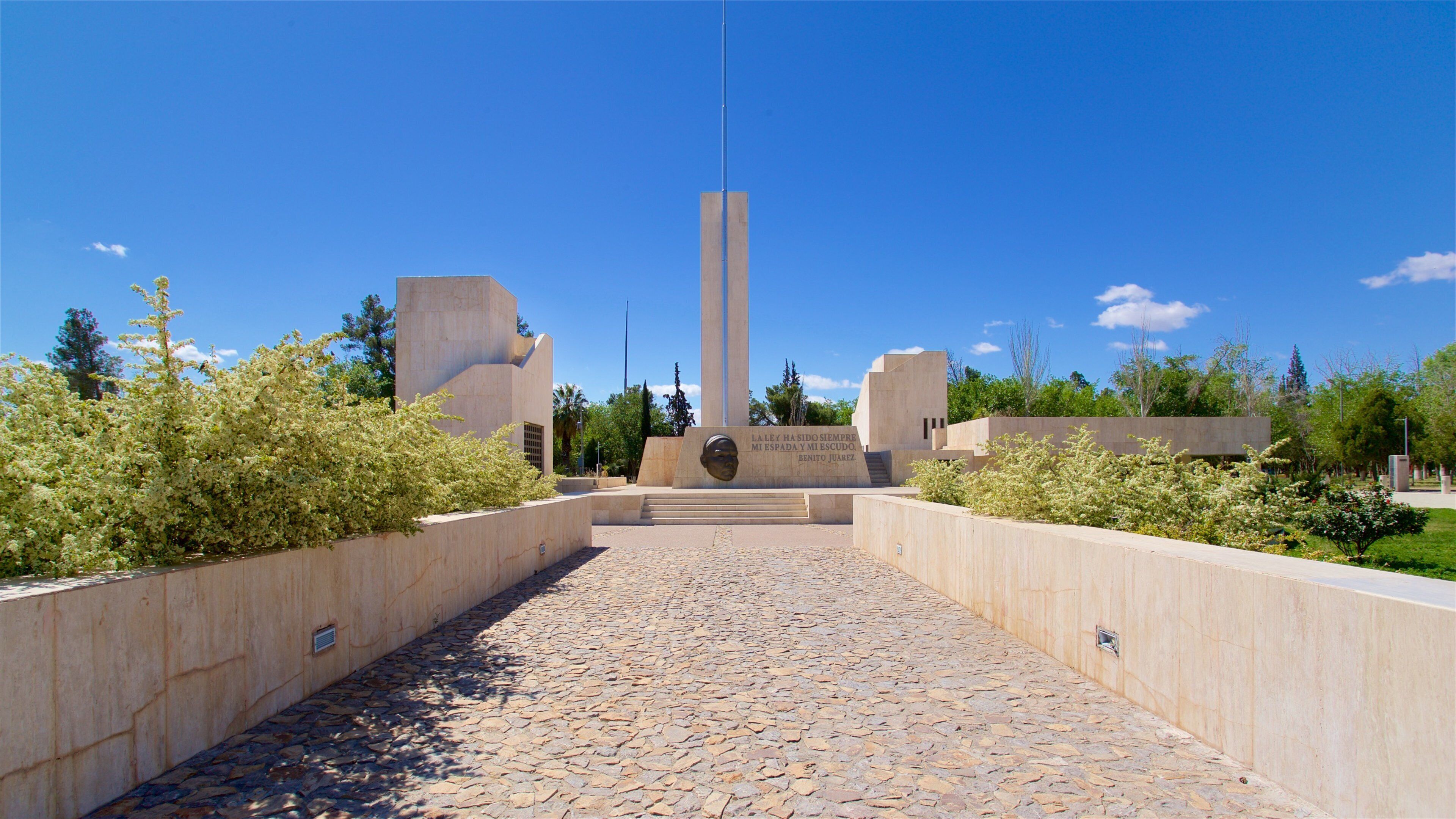 Benito Juarez Monument