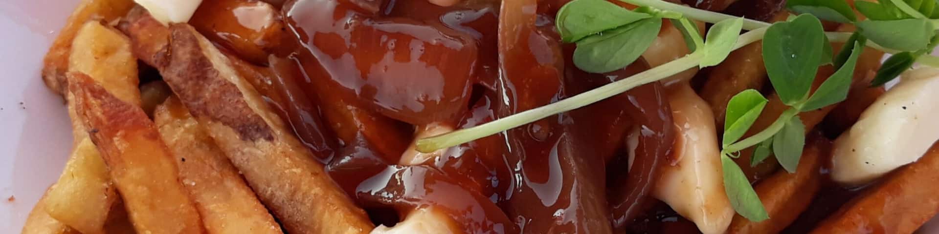 This is one of the best gourmet Poutine I've ever tried in the province of Ontario. #ohcanada 🇨🇦