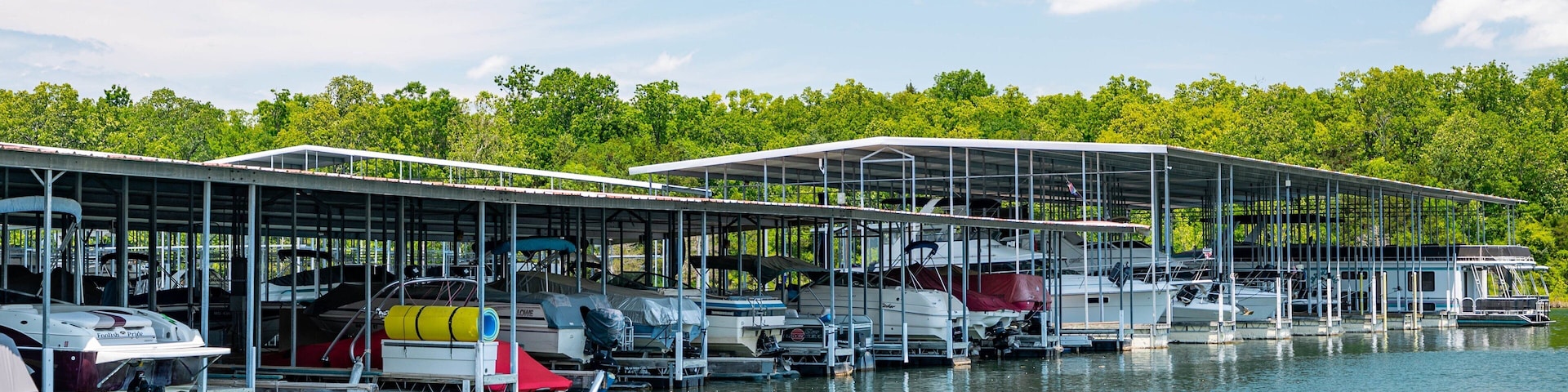 State Park Marina showing a bay or harbor