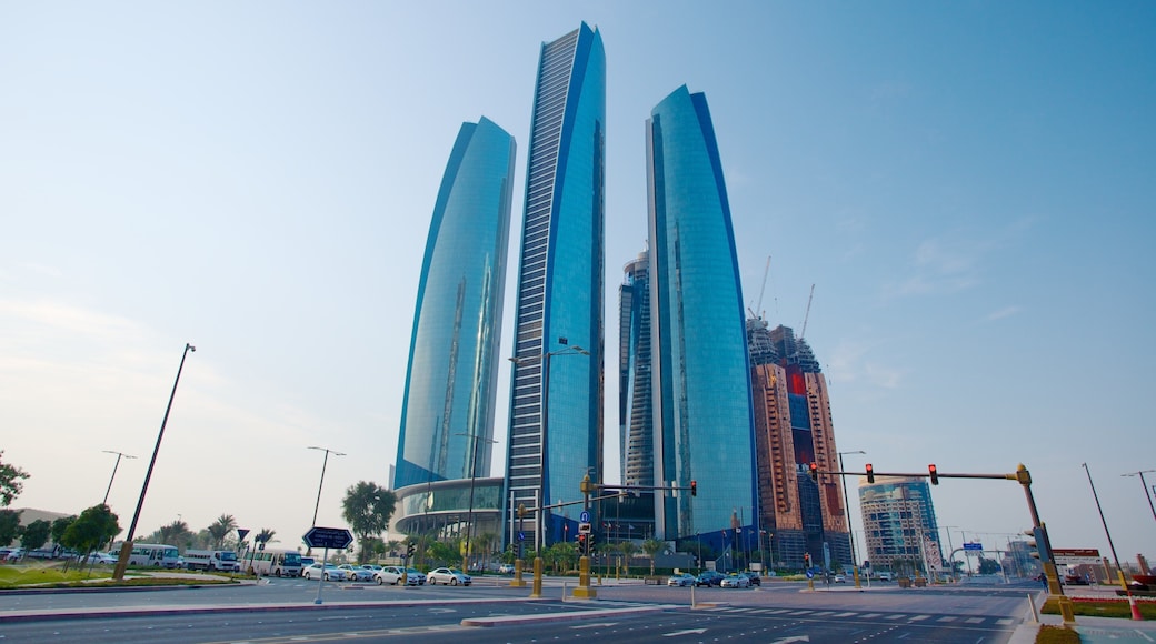 Abu Dhabi Emirate cho thấy cao ốc, kiến trúc hiện đại và thành phố