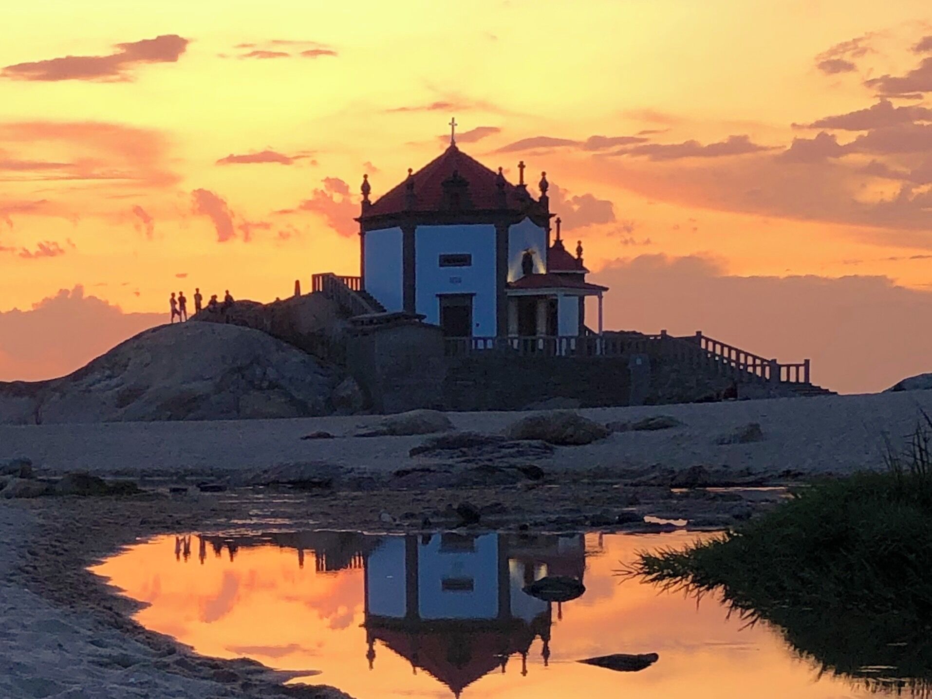 #lifeatexpedia 
Love the beautiful sunsets and scenic places on the coast of Portugal!