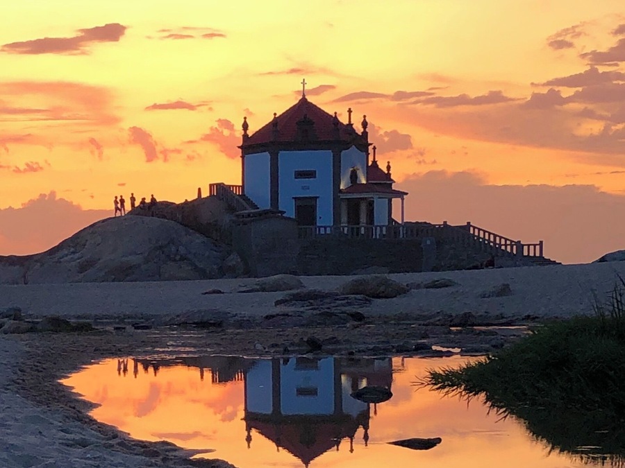 #lifeatexpedia
Love the beautiful sunsets and scenic places on the coast of Portugal!