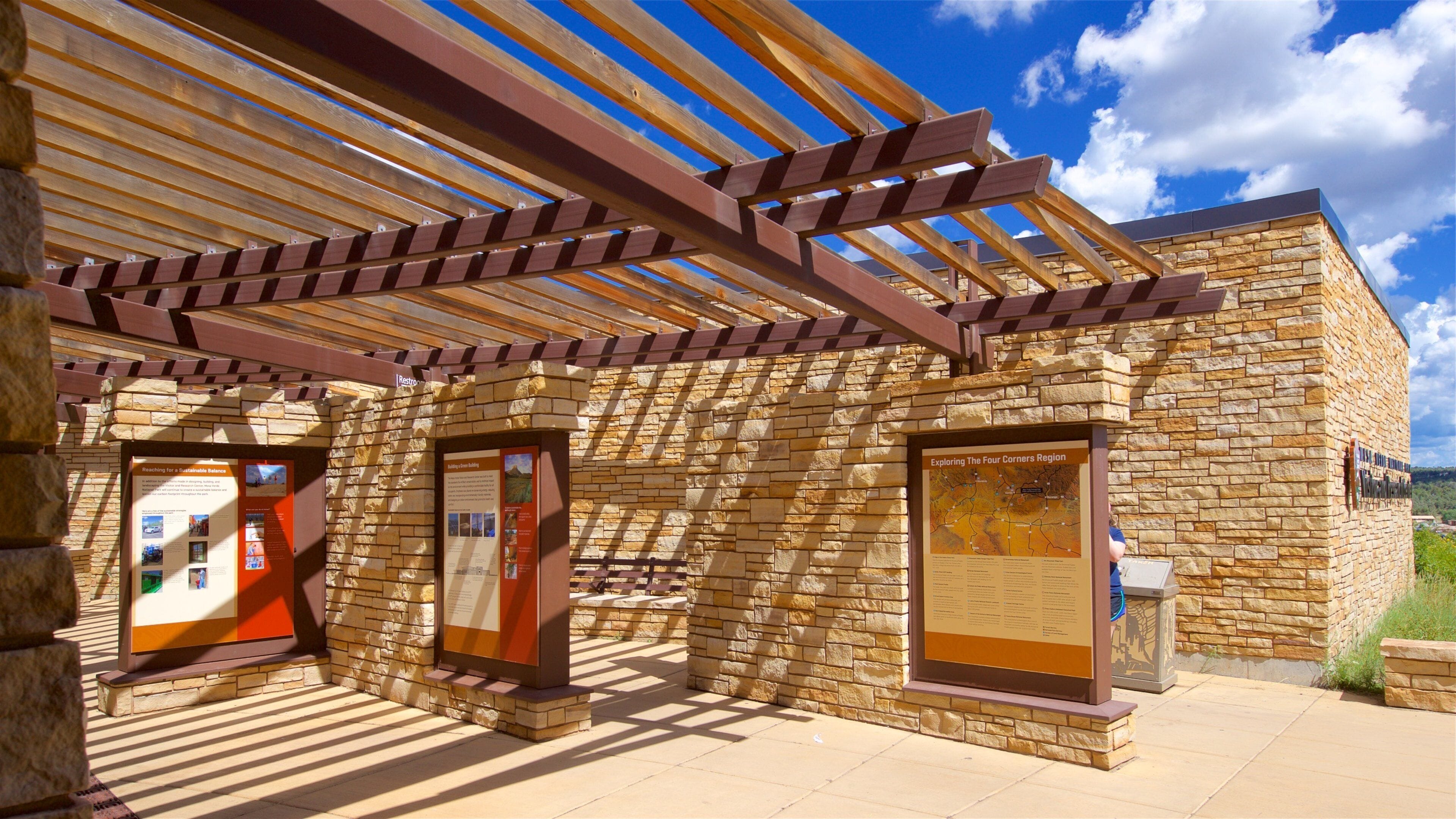 Mesa Verde National Park showing signage