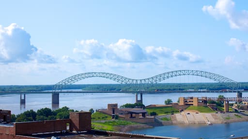 Memphis which includes a river or creek and a bridge