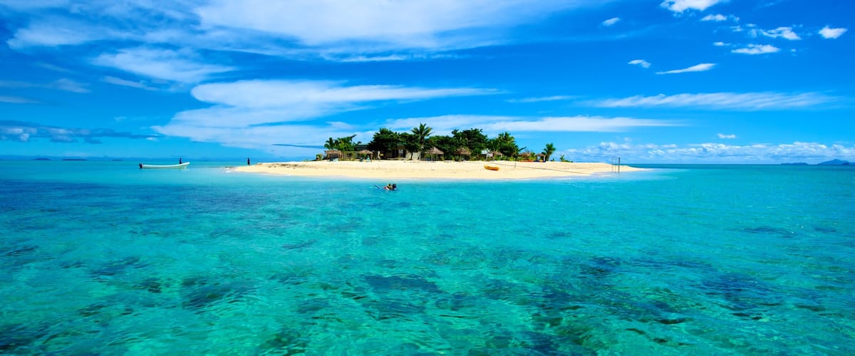 Tivua Island which includes island views and tropical scenes