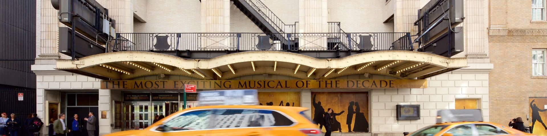 Richard Rodgers Theatre mostrando elementos del patrimonio