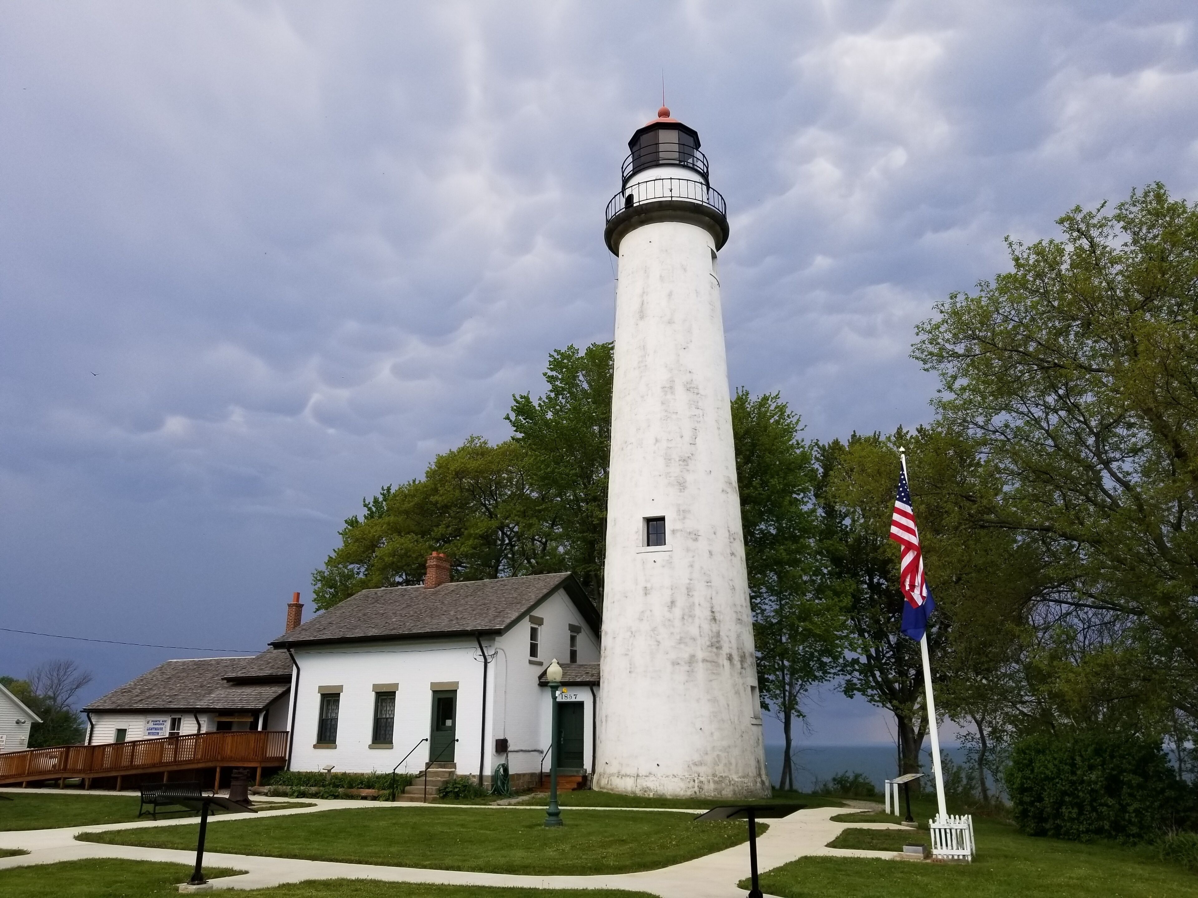 Such an easy place to find.  Great spot for sunrise. 
