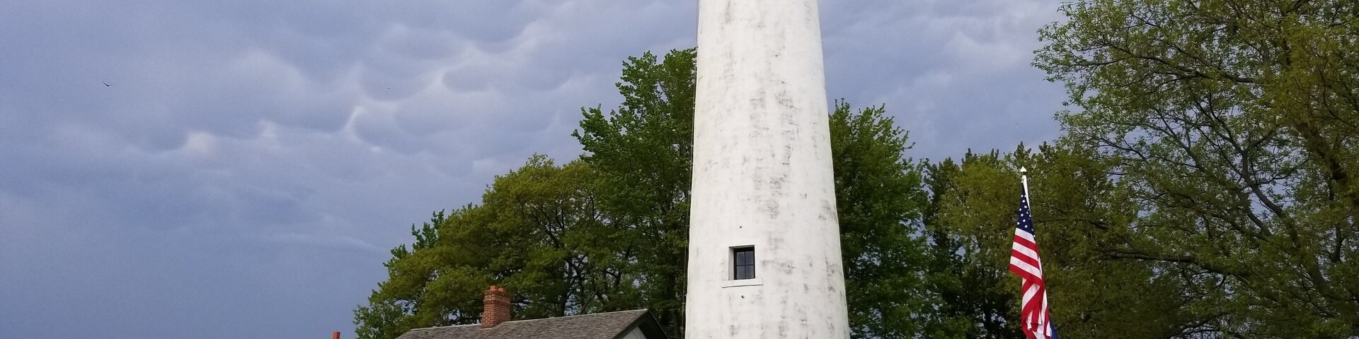 Such an easy place to find. Great spot for sunrise.