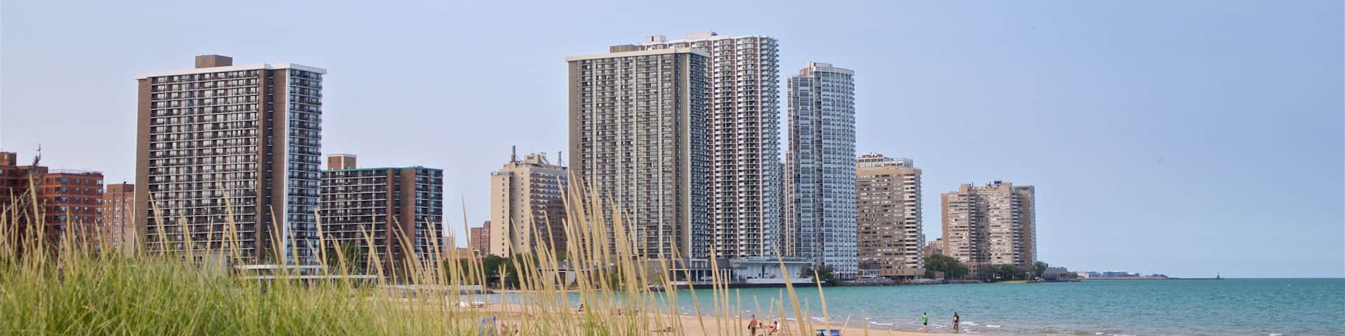 Strand Kathy Osterman mit einem KĂŒstenort, Stadt und Sandstrand
