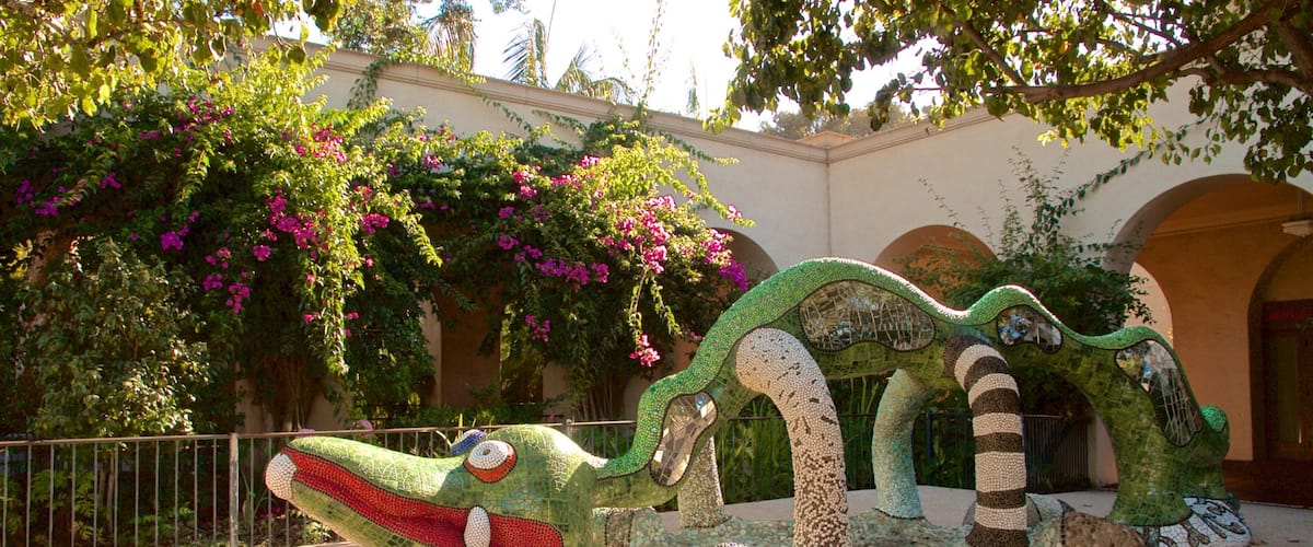 Alcazar Garden which includes outdoor art