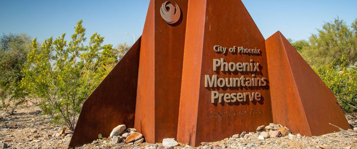 Phoenix Mountain Preserve which includes signage