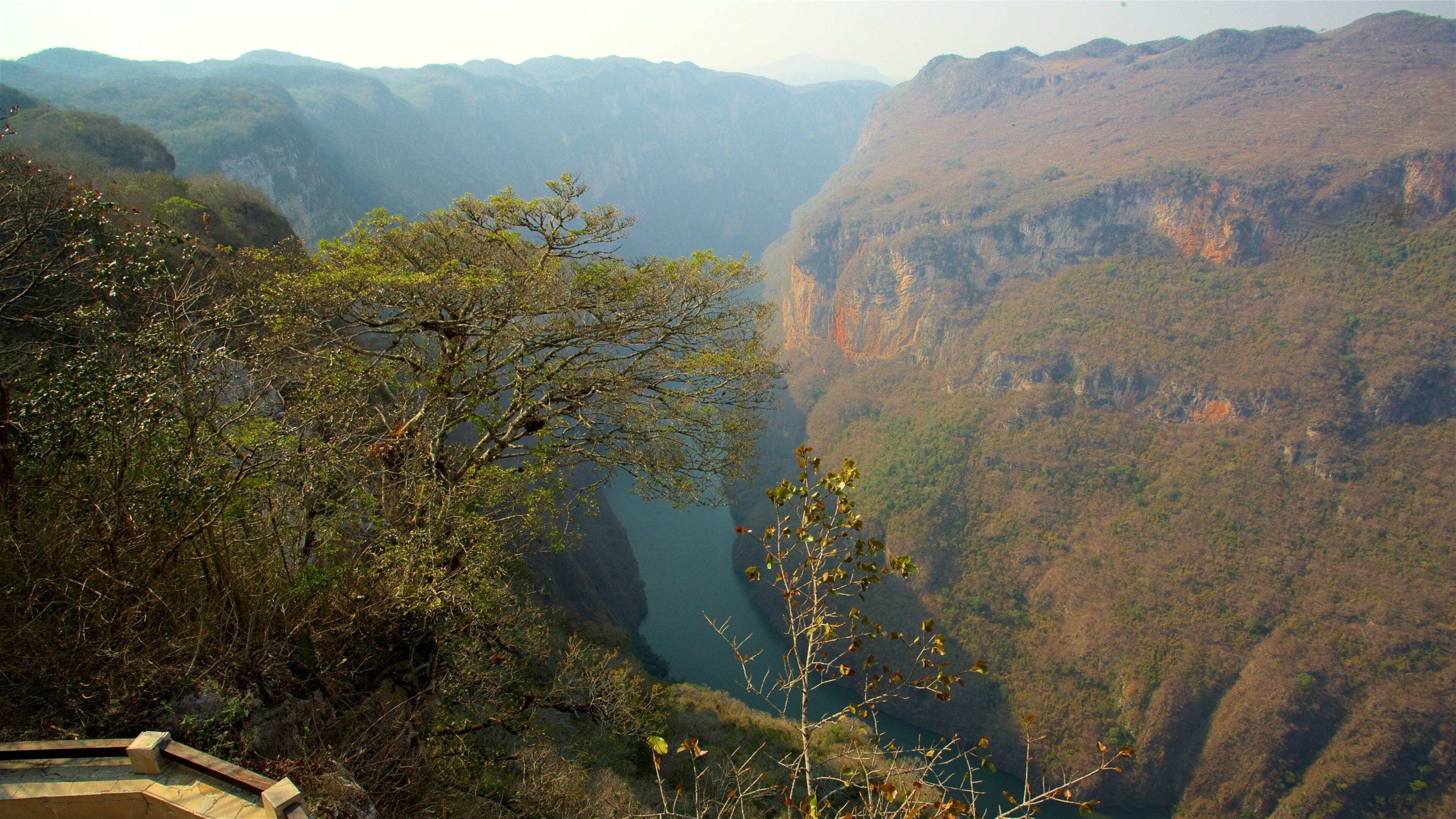 Manos que Imploran Viewpoint showing a river or creek, a gorge or canyon and landscape views