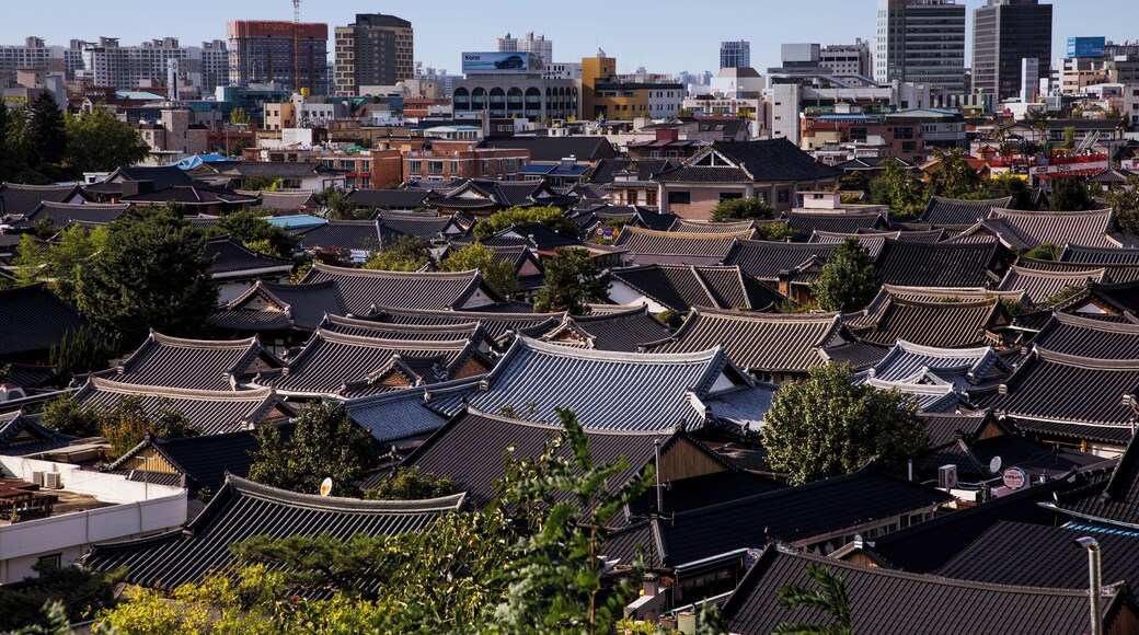 Jeonju_JeonjuHanokVillage_553248621555744034_-6