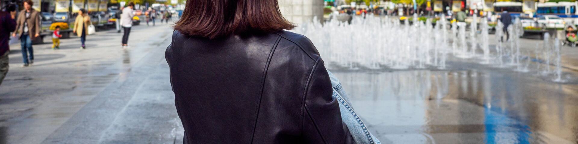 Statue of Admiral Yi Sun-Sin and Water fountain in Gwanghwamun plaza, Seoul, South Korea