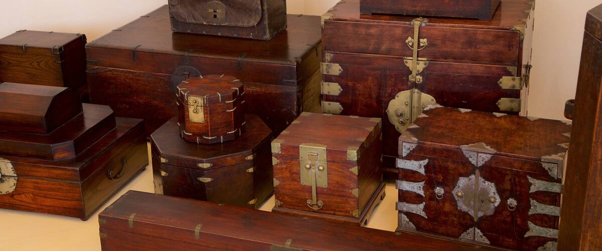 Korea Furniture Museum featuring heritage elements and interior views