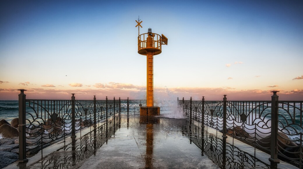 gangmun beach light house