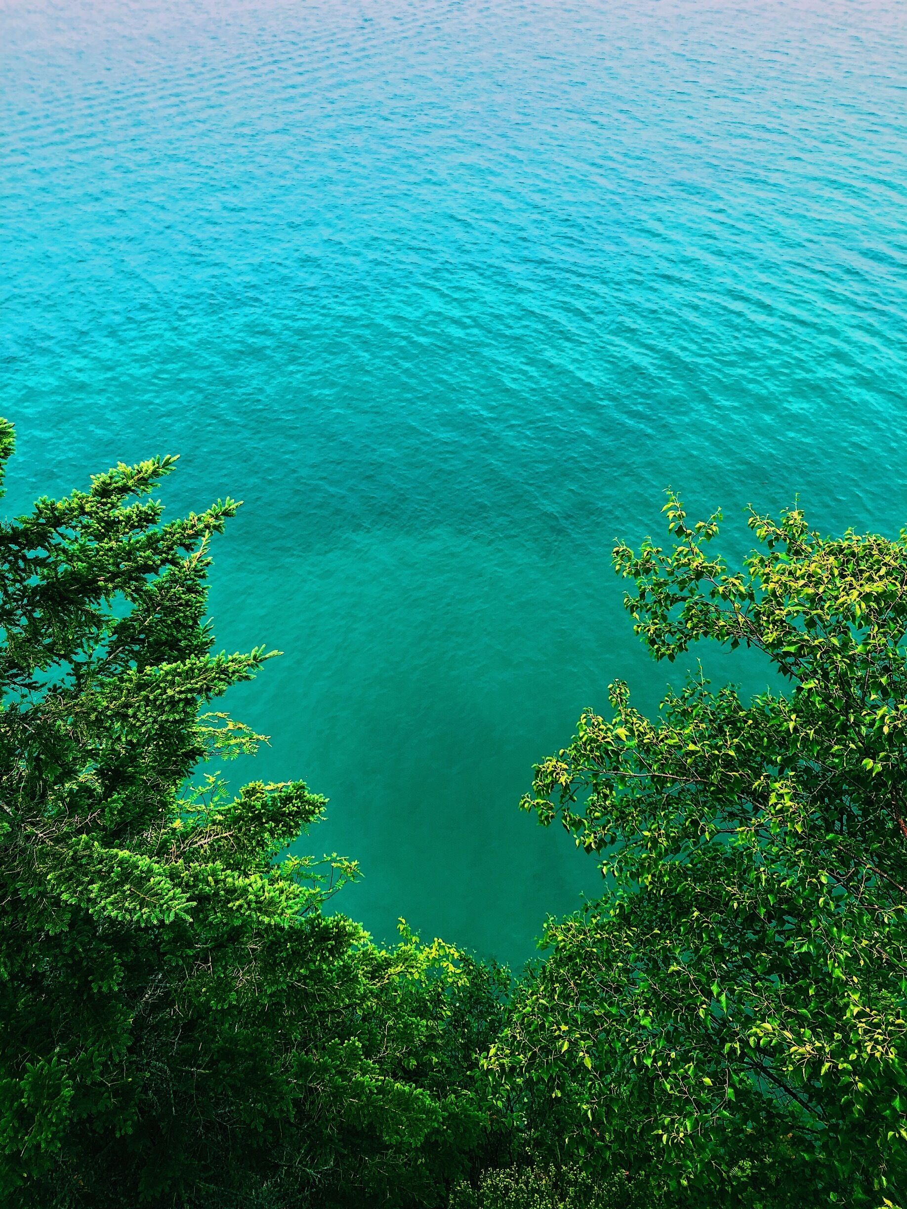 Overlook on the trail towards Miners Castle Rock in Pictured Rocks National Lakeshore