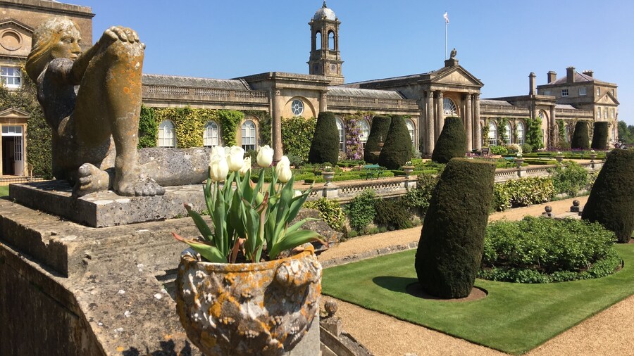 Bowood House & Gardens a grade 1 listed Georgian country house with gardens and lake designed by Lancelot "Capability" Brown. Derry Hill, Wiltshire, England.