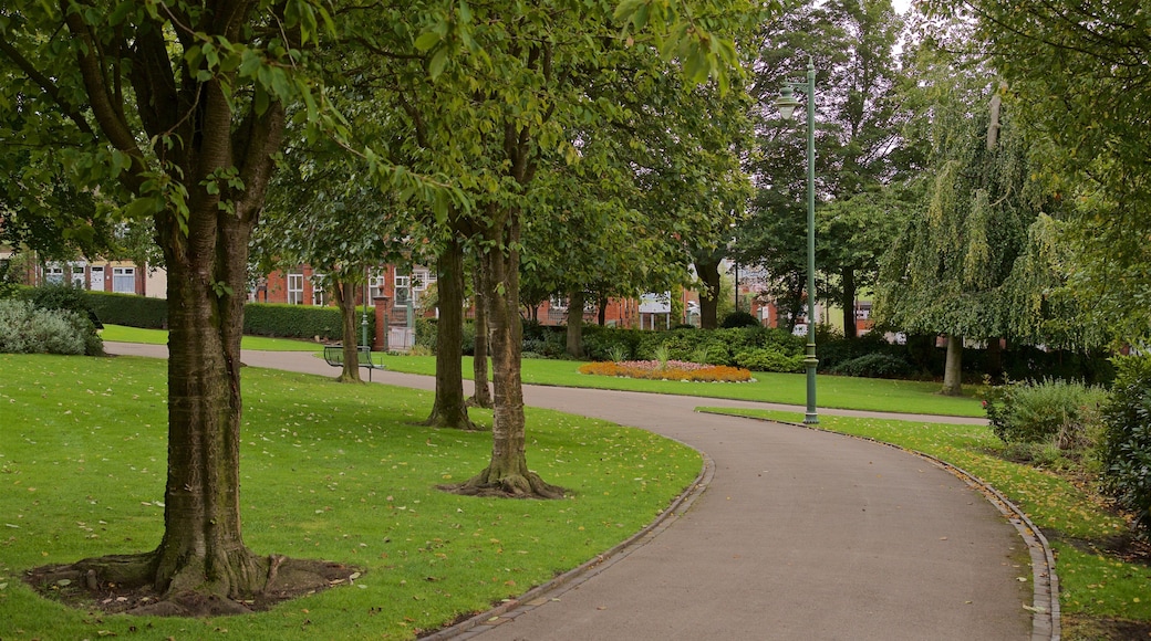 Burslem Park featuring a garden