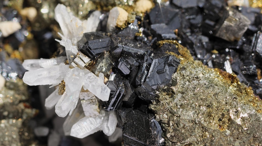 Mỏ Đá quý Chimney Rock