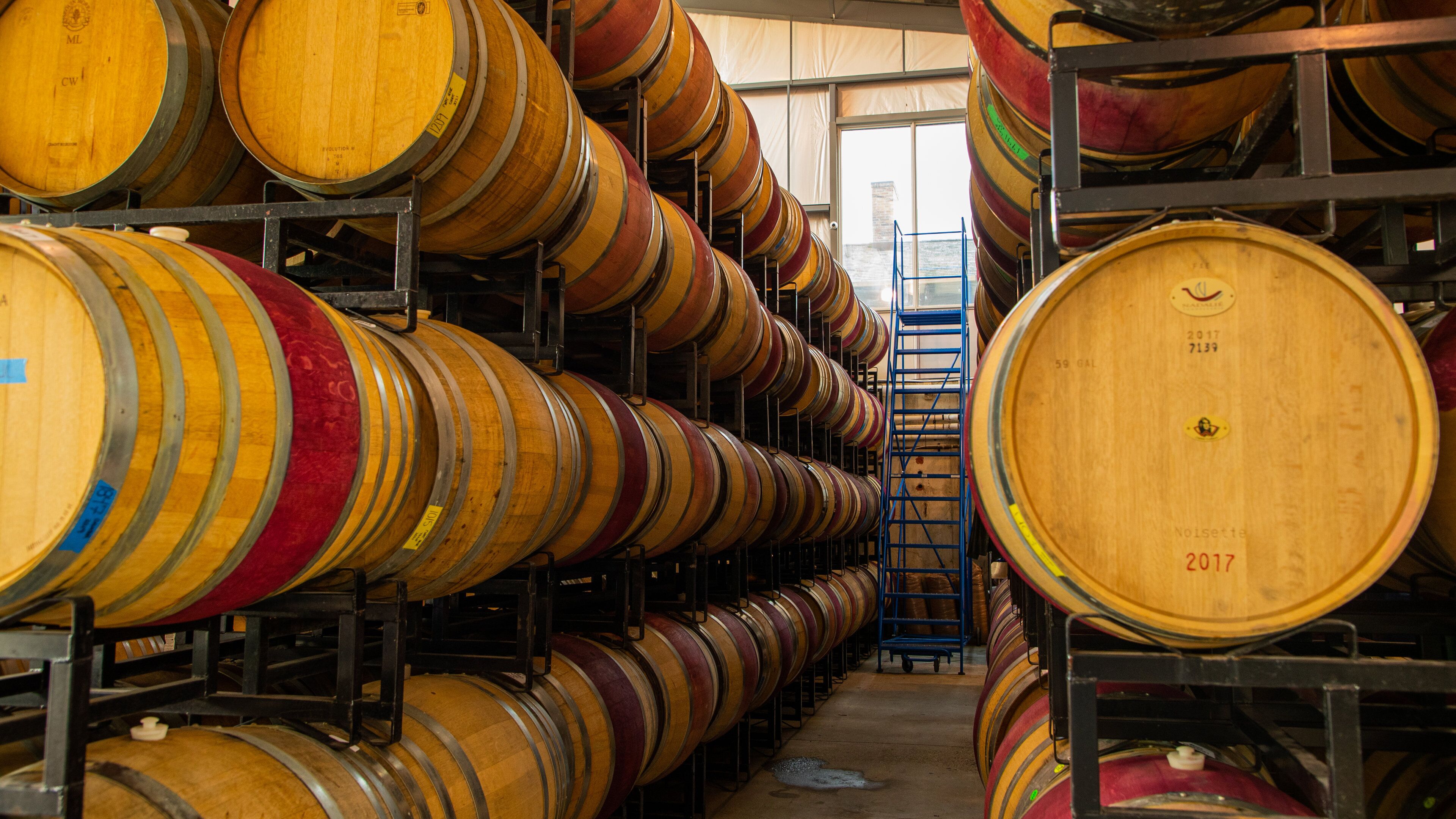 Ravine Vineyard Estate Winery which includes interior views