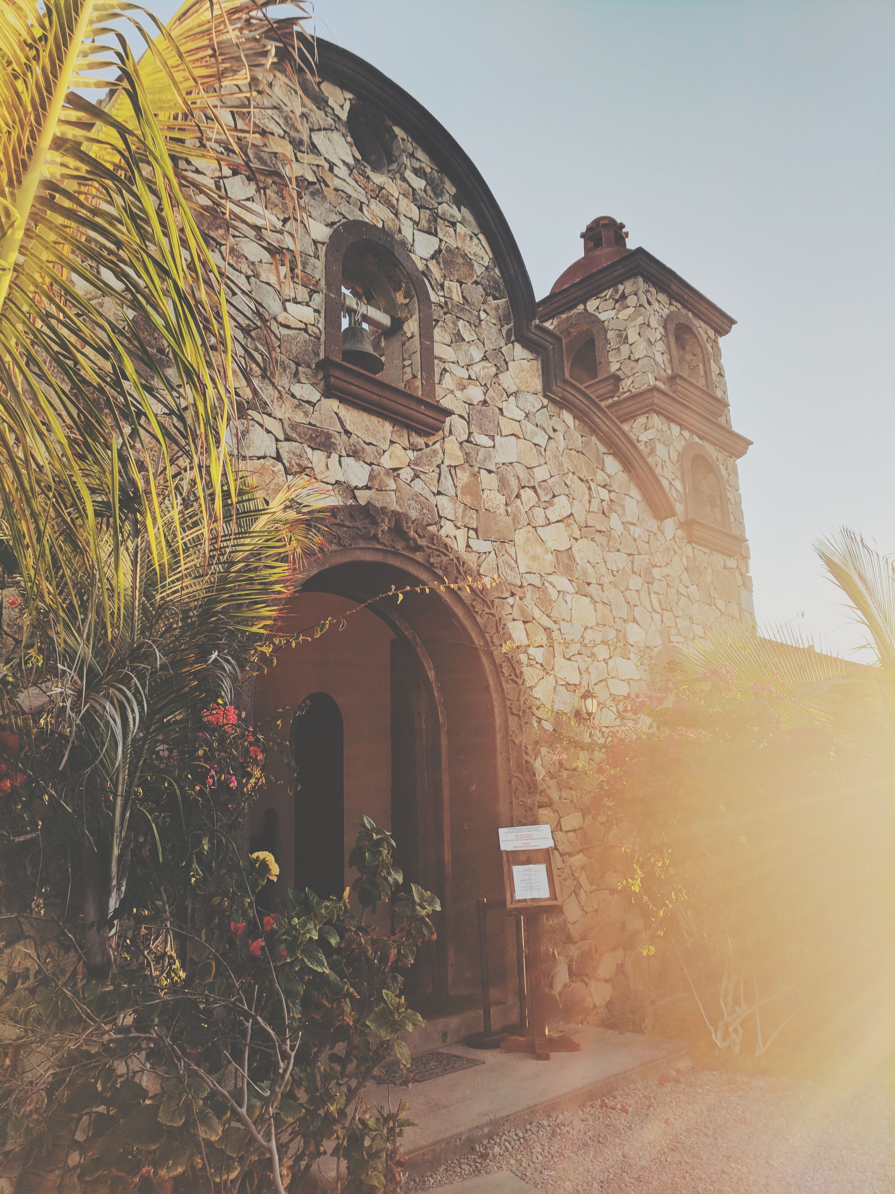 Beautiful spot for dinner 

#surfspots #adventure #gardens