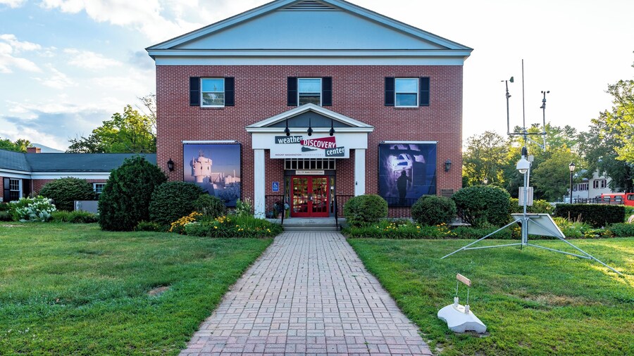 Mount Washington Observatory Weather Discovery Center