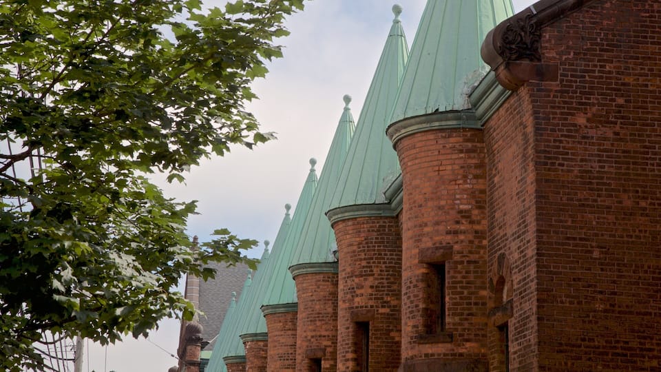 Washington Street Armory showing heritage elements