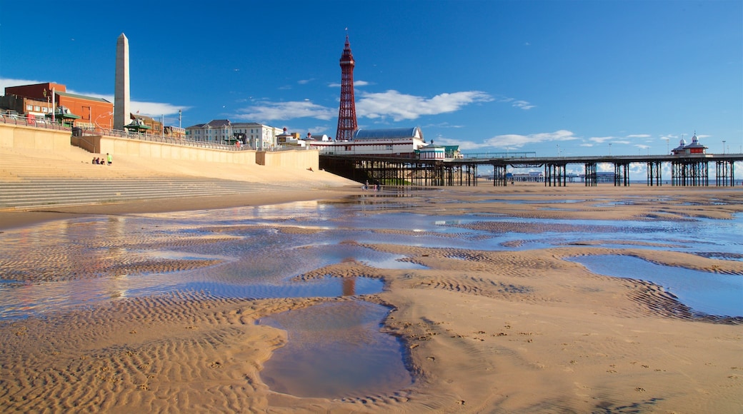 Blackpool North Shore Beach showing general coastal views, a beach and a coastal town
