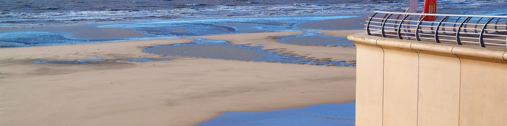 Blackpool North Shore Beach montrant plage, panoramas et vues littorales