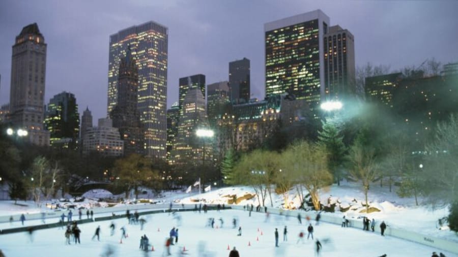 Ice skating in central park by night