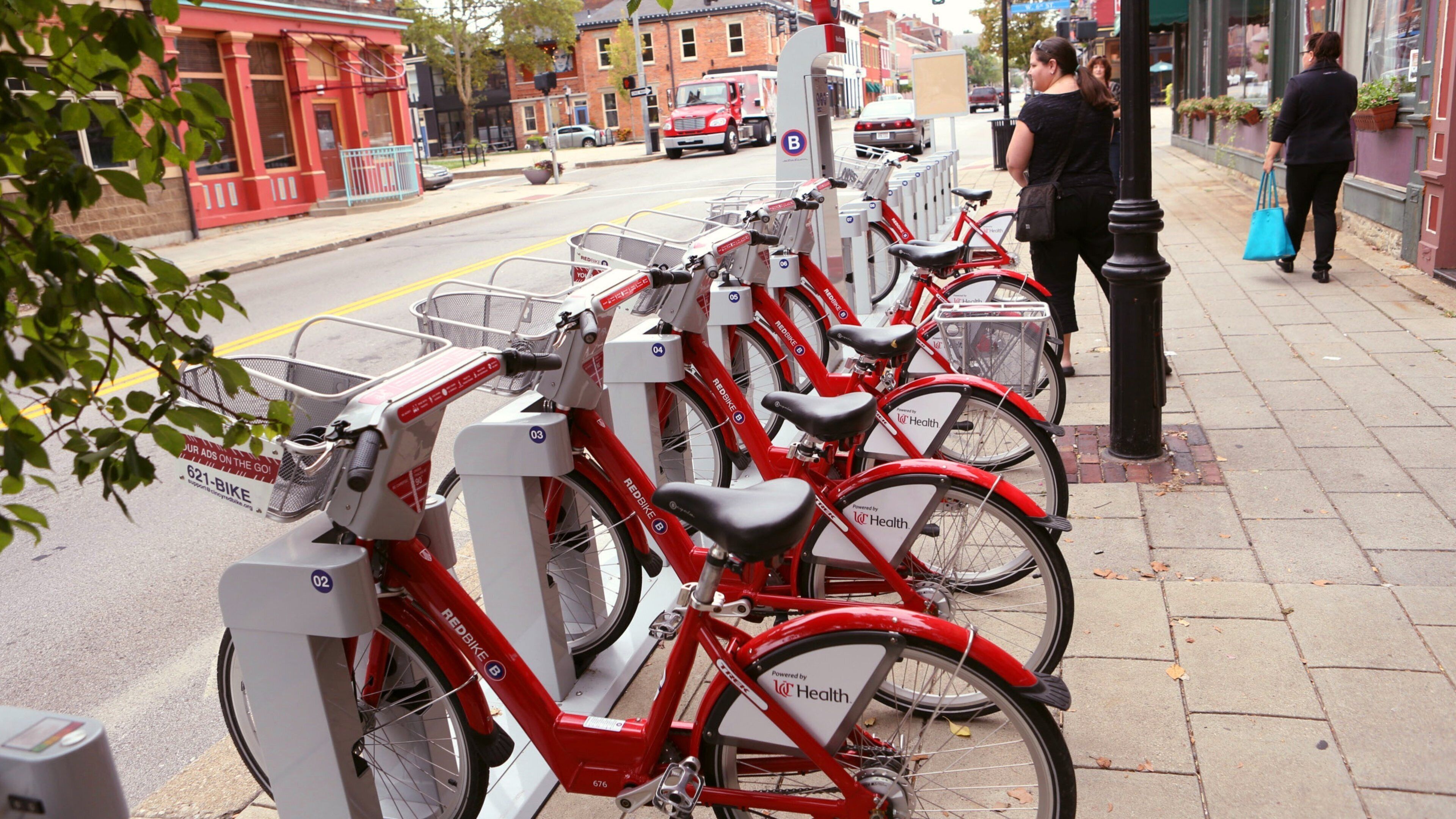 MainStrasse Village which includes street scenes