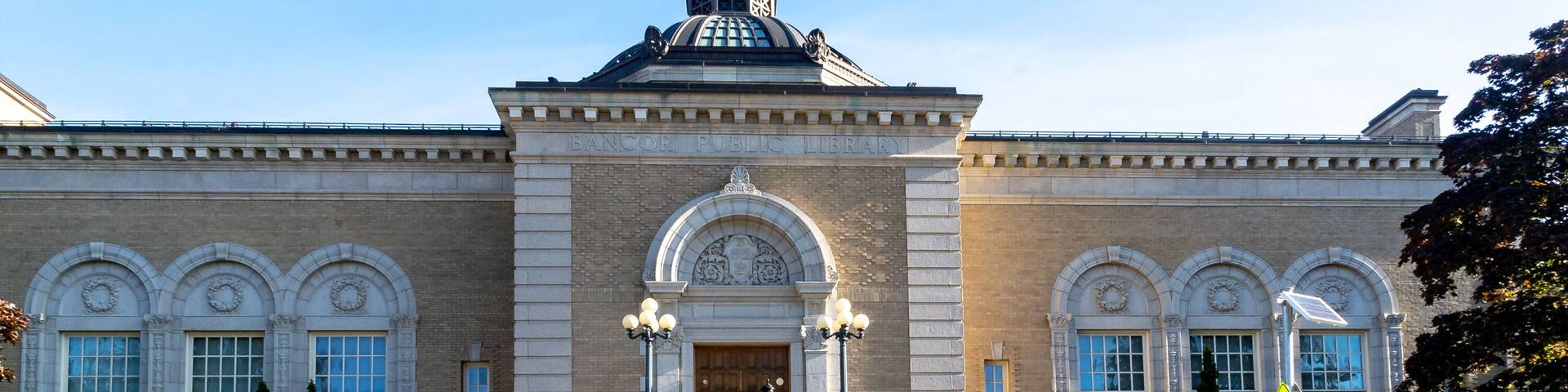Bangor, ME - USA - Oct. 12, 2021: Horitzontal view of the Bangor Public Library. Built in 1911 in Early Modernist Architecture by Peabody and Stearns.