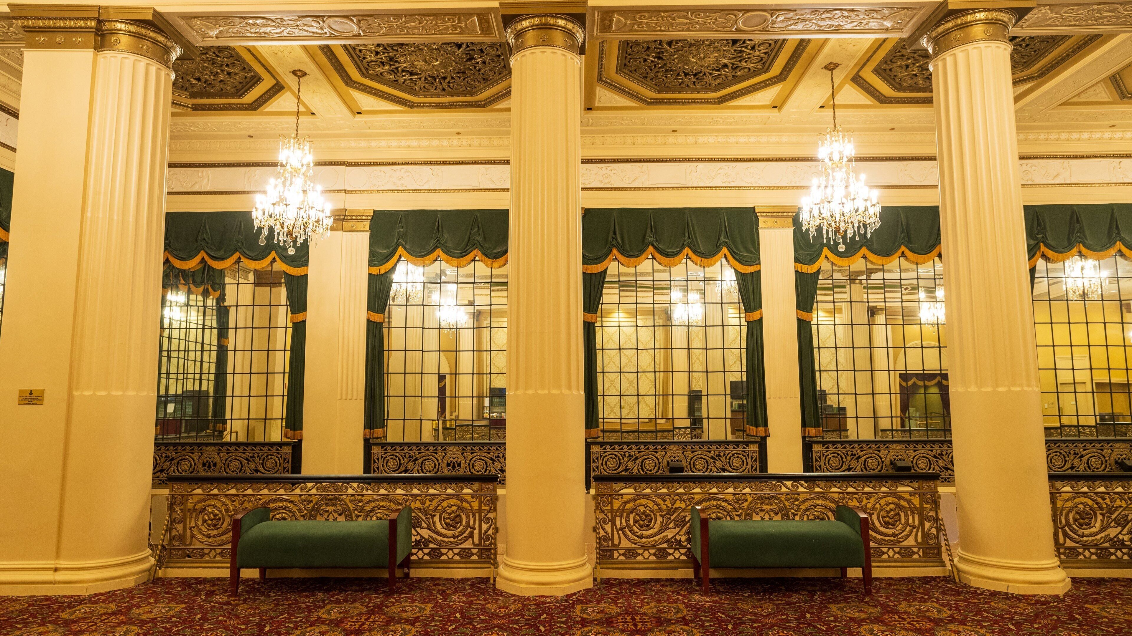 The Hanover Theatre for the Performing Arts showing interior views and heritage elements