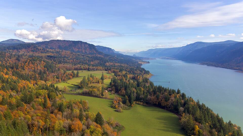 Washington State Fall Colors along Columbia River Gorge from Cape Horn Viewpoint