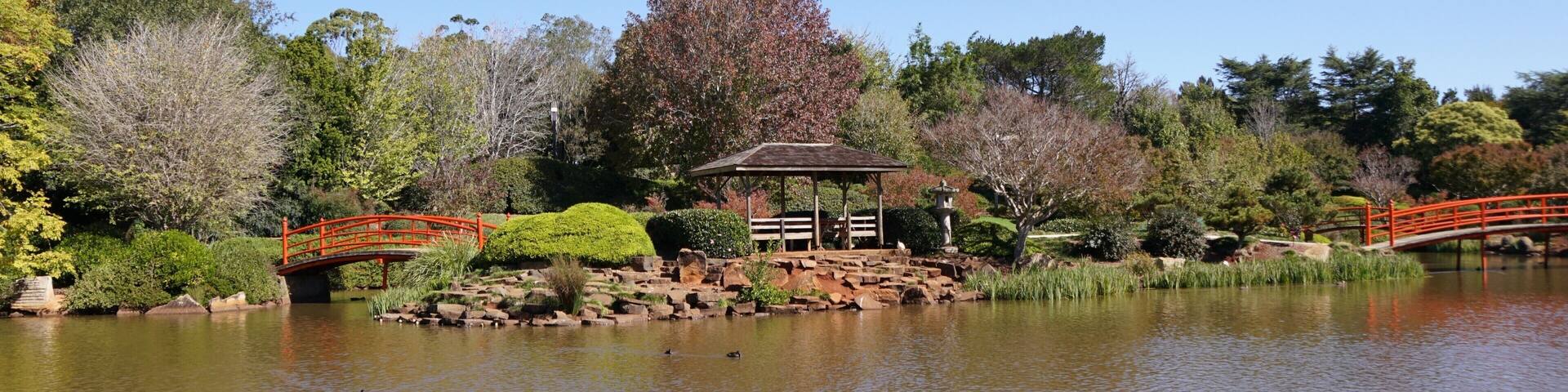 Ju Raku En. It's open from 0700-dusk daily and has a donation tin at the gate for entry. There are chairs, picnic tables and huts scattered around, as well as plenty of rock or grass options to take a seat and ponder life (or bird watch).